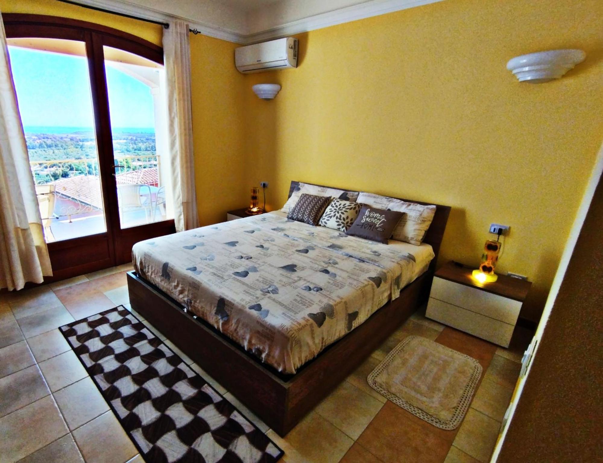 Sun Lovers Home Is Molas Пула Екстериор снимка